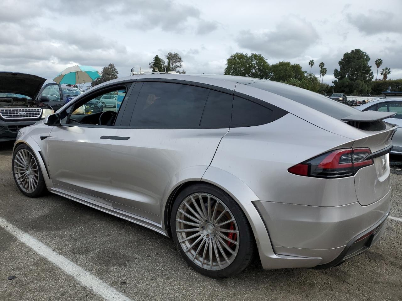 Photo 1 VIN: 5YJXCBE45JF099334 - TESLA MODEL X 