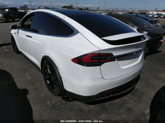 Photo 2 VIN: 5YJXCBE45MF325375 - TESLA MODEL X 