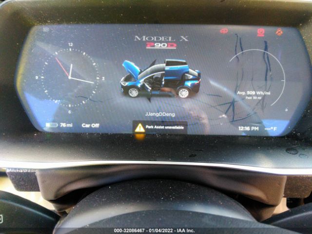 Photo 6 VIN: 5YJXCBE46GF000335 - TESLA MODEL X 