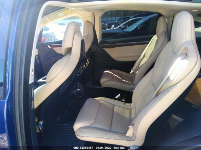 Photo 7 VIN: 5YJXCBE46GF000335 - TESLA MODEL X 