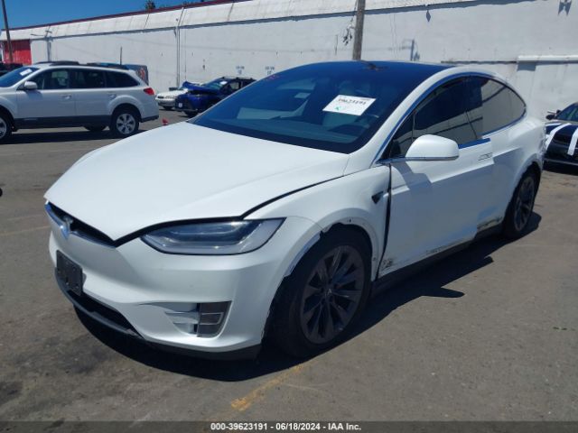 Photo 1 VIN: 5YJXCBE46HF038228 - TESLA MODEL X 