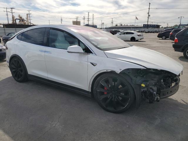 Photo 3 VIN: 5YJXCBE46JF142952 - TESLA MODEL X 