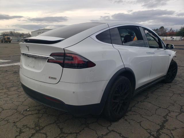 Photo 2 VIN: 5YJXCBE47GF000540 - TESLA MODEL X 