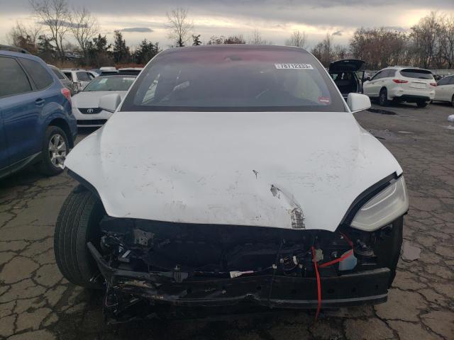 Photo 4 VIN: 5YJXCBE47GF000540 - TESLA MODEL X 