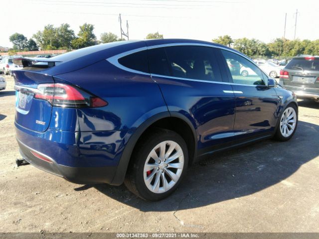 Photo 3 VIN: 5YJXCBE47GFF00071 - TESLA MODEL X 