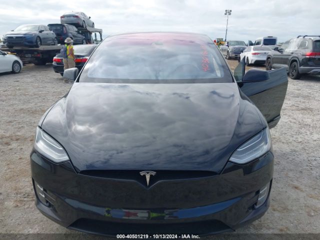 Photo 9 VIN: 5YJXCBE48GF000272 - TESLA MODEL X 