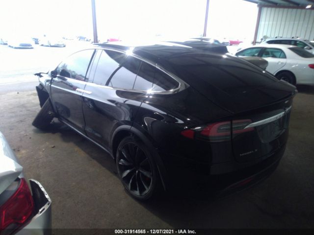 Photo 2 VIN: 5YJXCBE48GF011756 - TESLA MODEL X 