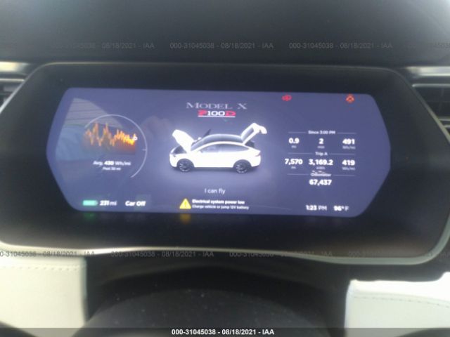 Photo 6 VIN: 5YJXCBE48HF051885 - TESLA MODEL X 