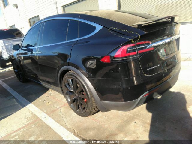 Photo 2 VIN: 5YJXCBE49GF000202 - TESLA MODEL X 