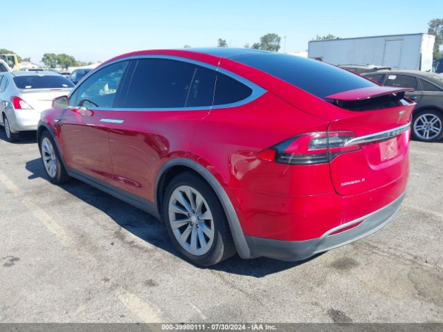 Photo 2 VIN: 5YJXCBE49GF000622 - TESLA MODEL X 