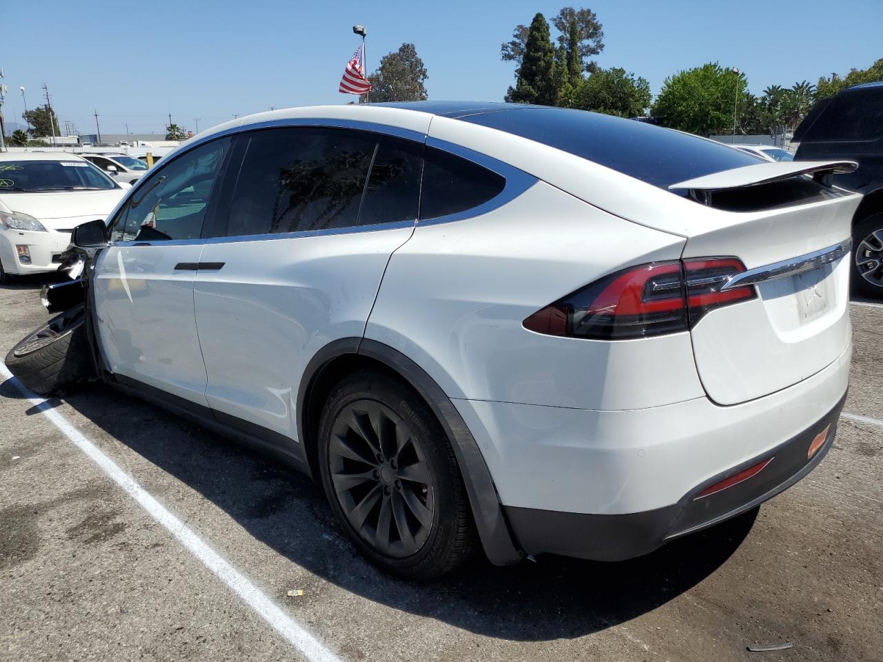 Photo 1 VIN: 5YJXCBE49KF188700 - TESLA MODEL X 