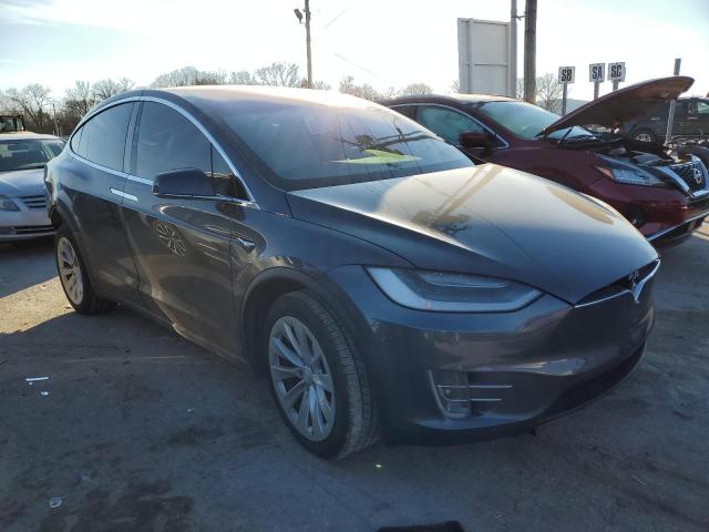 Photo 3 VIN: 5YJXCBE4XKF202121 - TESLA MODEL X 