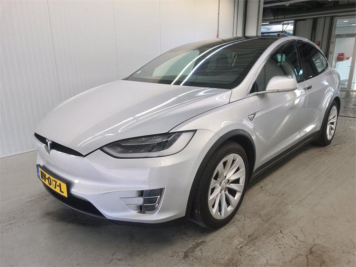 Photo 0 VIN: 5YJXCCE20HF038763 - TESLA X 