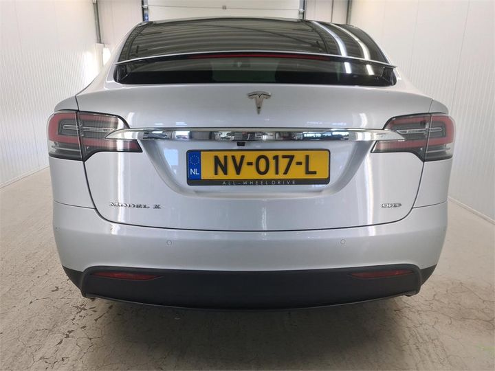 Photo 33 VIN: 5YJXCCE20HF038763 - TESLA X 