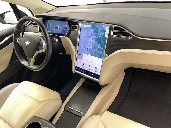 Photo 6 VIN: 5YJXCCE20HF071875 - TESLA X 