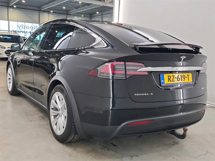 Photo 2 VIN: 5YJXCCE20JF082137 - TESLA MODEL X 