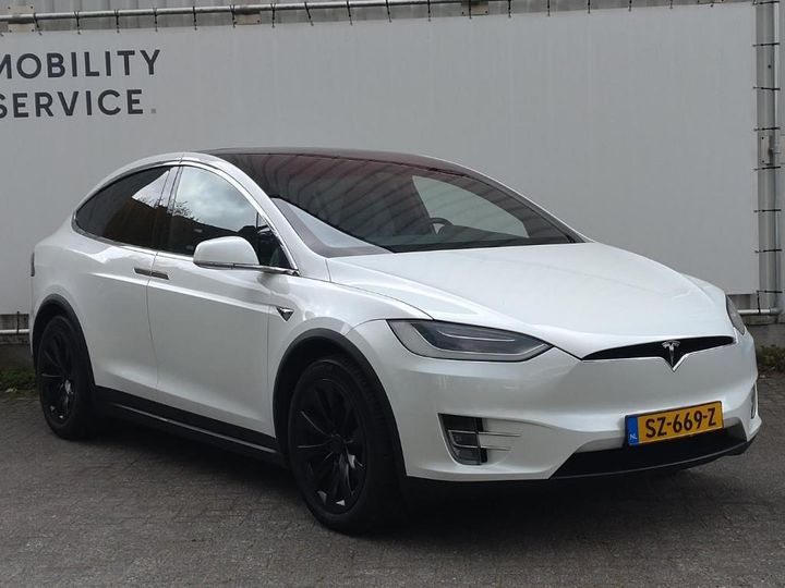 Photo 1 VIN: 5YJXCCE20JF097902 - TESLA MODEL 