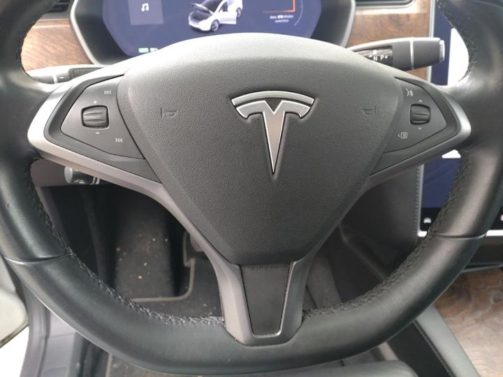 Photo 20 VIN: 5YJXCCE20JF097902 - TESLA MODEL 