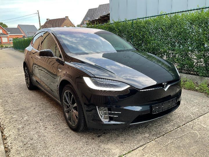 Photo 3 VIN: 5YJXCCE20JF100667 - TESLA MODEL X SUV 