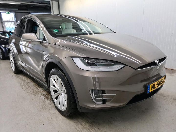 Photo 2 VIN: 5YJXCCE21HF031224 - TESLA X 