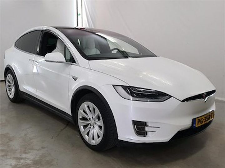 Photo 4 VIN: 5YJXCCE21HF050324 - TESLA MODEL X 