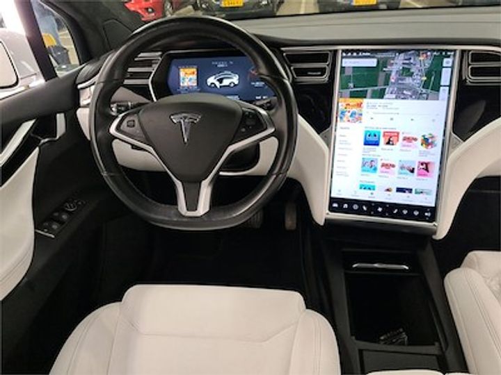 Photo 8 VIN: 5YJXCCE21HF050324 - TESLA MODEL X 