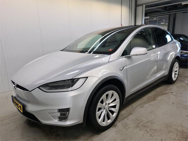 Photo 0 VIN: 5YJXCCE21HF063736 - TESLA X 