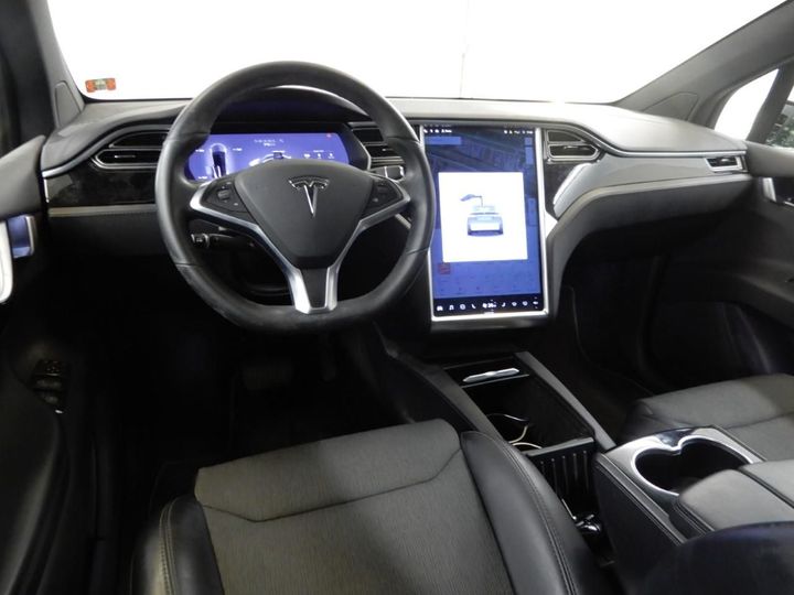 Photo 3 VIN: 5YJXCCE21HF075546 - TESLA MODEL X 