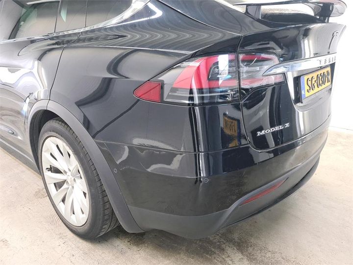 Photo 35 VIN: 5YJXCCE21JF085497 - TESLA X 