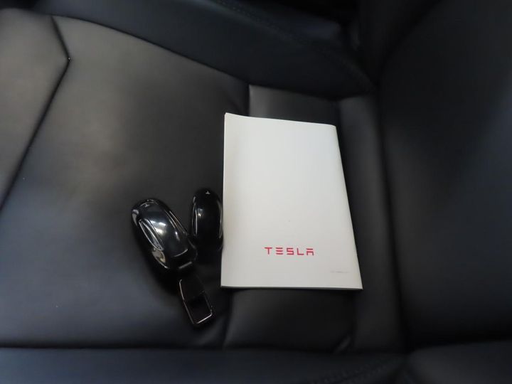 Photo 12 VIN: 5YJXCCE21JF129420 - TESLA MODEL X 