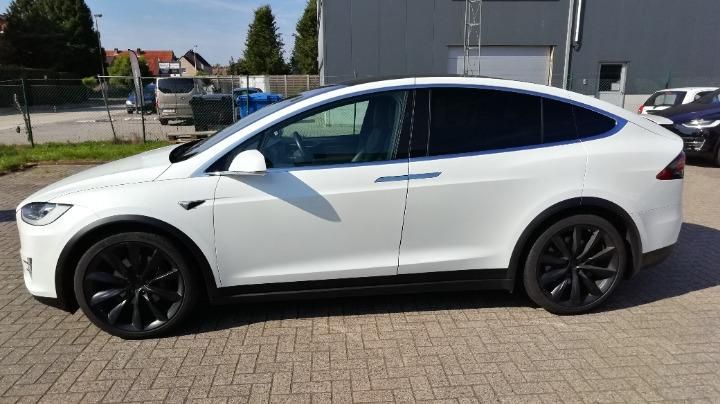 Photo 3 VIN: 5YJXCCE22HF060389 - TESLA MODEL X SUV 