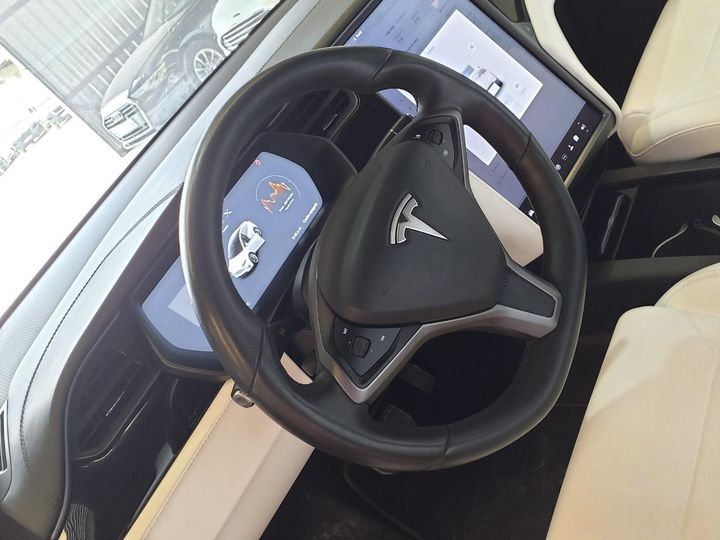 Photo 19 VIN: 5YJXCCE22KF187229 - TESLA MODEL 