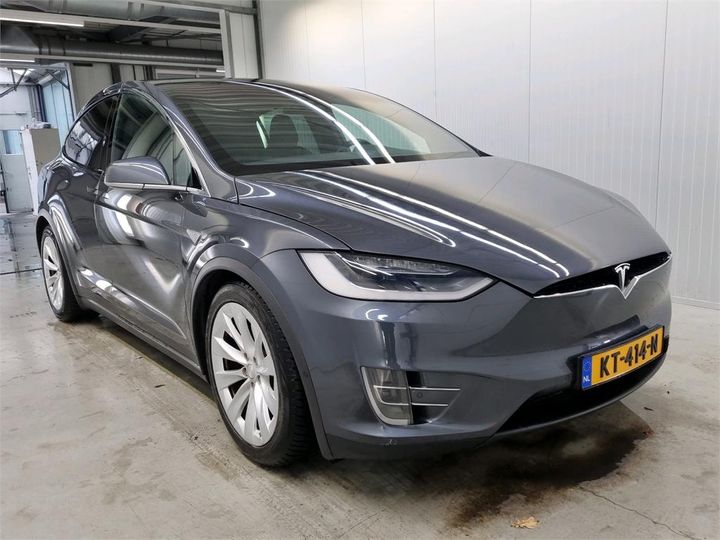 Photo 2 VIN: 5YJXCCE23GF018568 - TESLA X 