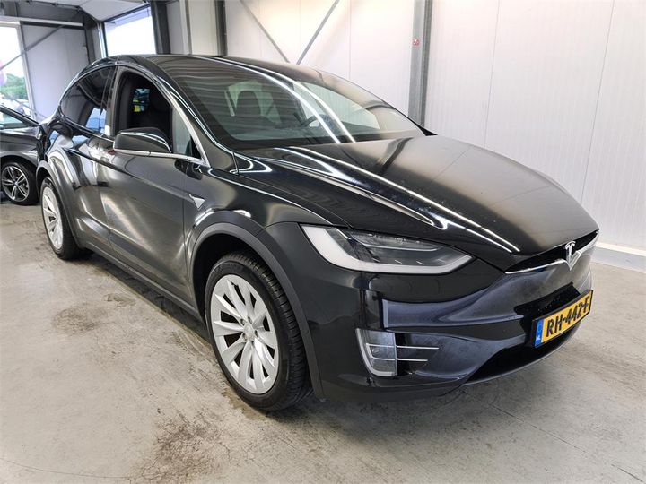 Photo 2 VIN: 5YJXCCE23HF068761 - TESLA X 