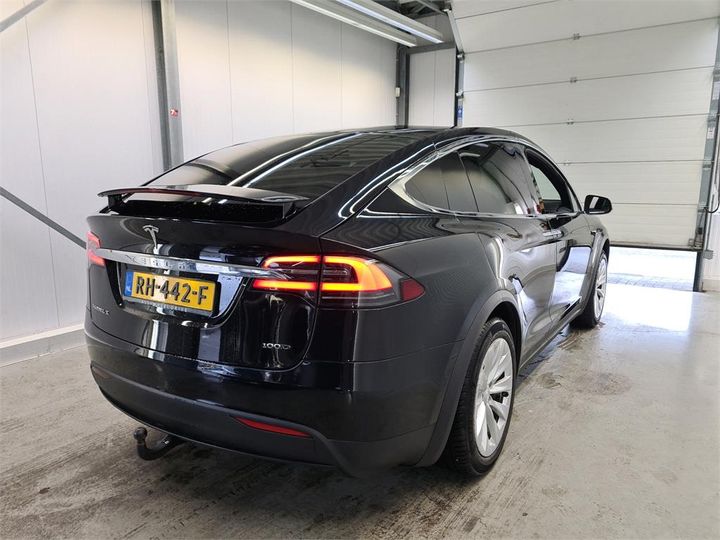 Photo 4 VIN: 5YJXCCE23HF068761 - TESLA X 