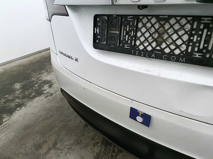 Photo 27 VIN: 5YJXCCE23JF105569 - TESLA MODEL X BEV 