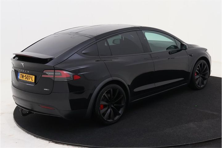 Photo 3 VIN: 5YJXCCE23JF111243 - TESLA MODEL 