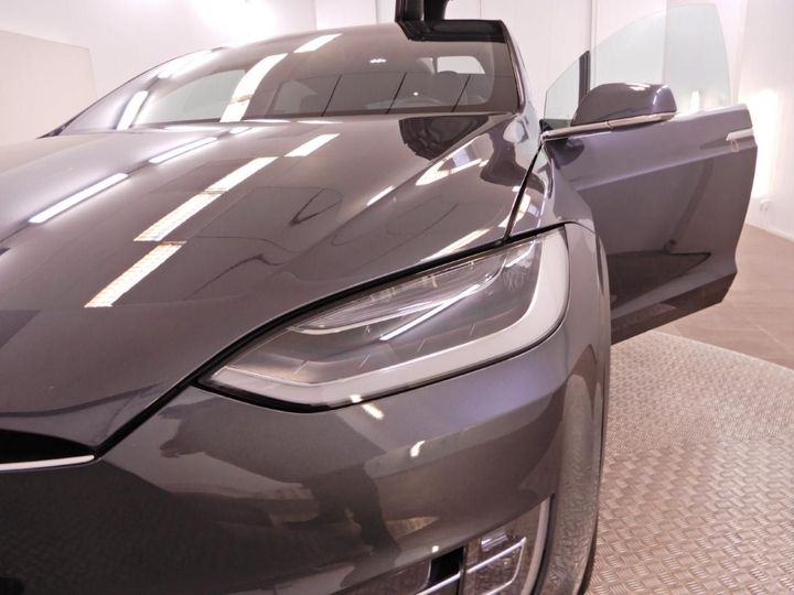 Photo 15 VIN: 5YJXCCE23JF116698 - TESLA MODEL X 