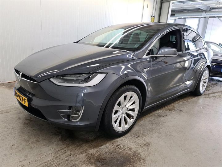 Photo 0 VIN: 5YJXCCE23JF126227 - TESLA X 