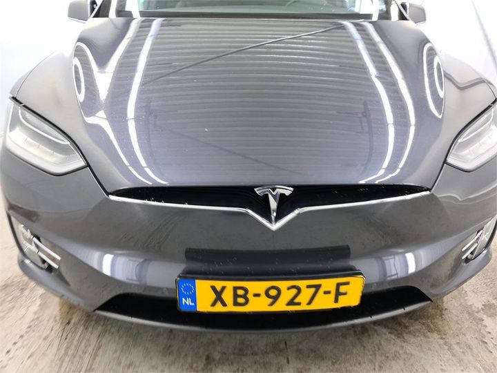 Photo 12 VIN: 5YJXCCE23JF126227 - TESLA X 