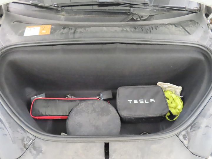 Photo 8 VIN: 5YJXCCE23JF129466 - TESLA MODEL X 