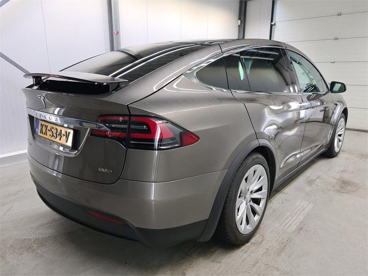 Photo 4 VIN: 5YJXCCE24GF024542 - TESLA X 