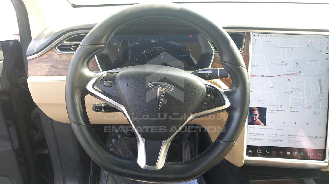 Photo 13 VIN: 5YJXCCE24HF052472 - TESLA MODEL 