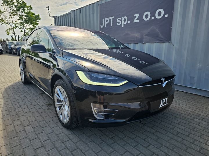 Photo 0 VIN: 5YJXCCE24HF073550 - TESLA MODEL X 