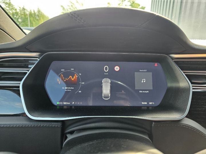 Photo 17 VIN: 5YJXCCE24HF073550 - TESLA MODEL X 