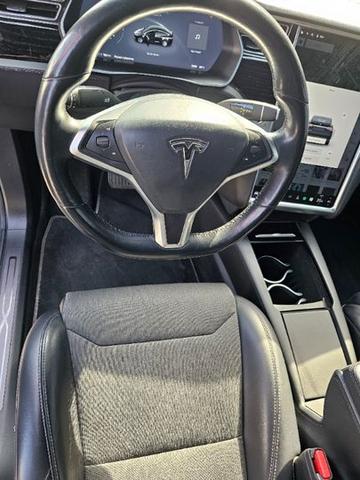 Photo 19 VIN: 5YJXCCE24HF073550 - TESLA MODEL X 