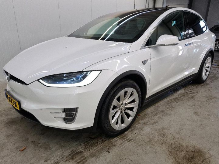 Photo 1 VIN: 5YJXCCE25GF014229 - TESLA X 