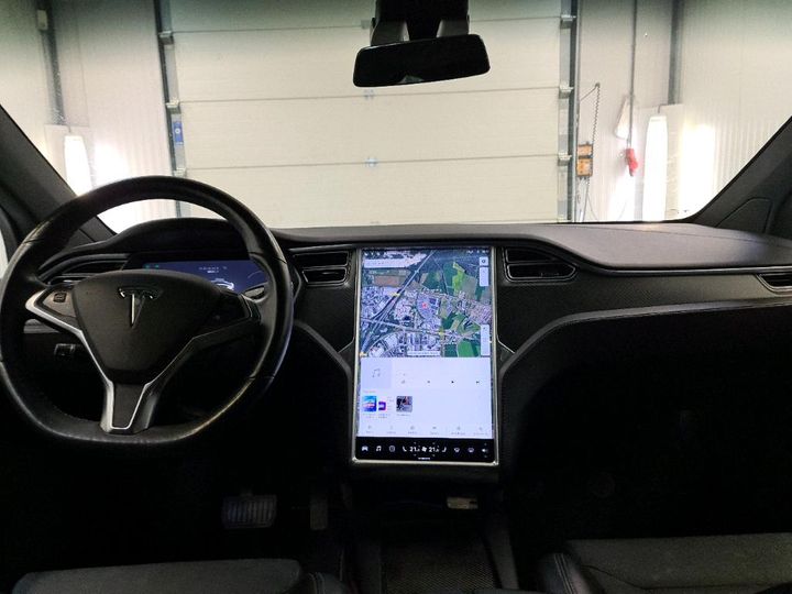 Photo 6 VIN: 5YJXCCE25GF014229 - TESLA X 