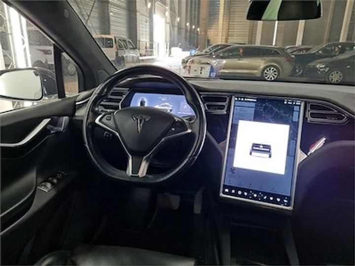 Photo 8 VIN: 5YJXCCE25GF022380 - TESLA MODEL X 