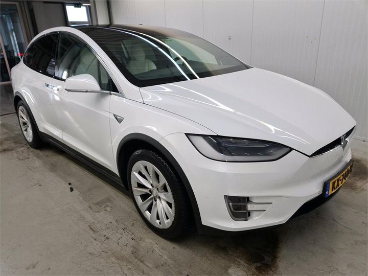 Photo 2 VIN: 5YJXCCE26GF024543 - TESLA X 